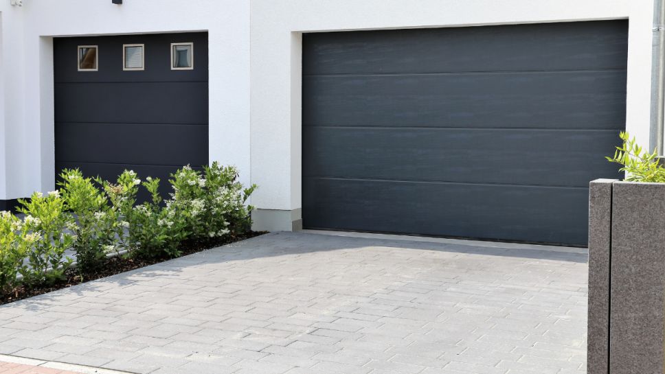 Benefits of Upgrading Old Garage Doors in Residential Homes